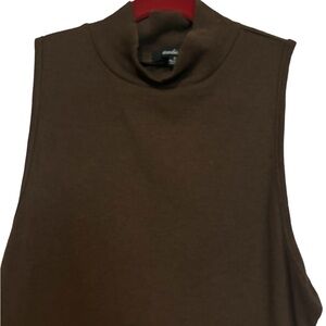 Ambiance Ribbed Mock Neck Crop Top - Size Small